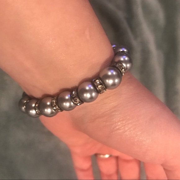 Silver and Gemstone Stretch Bracelet - Picture 2 of 3